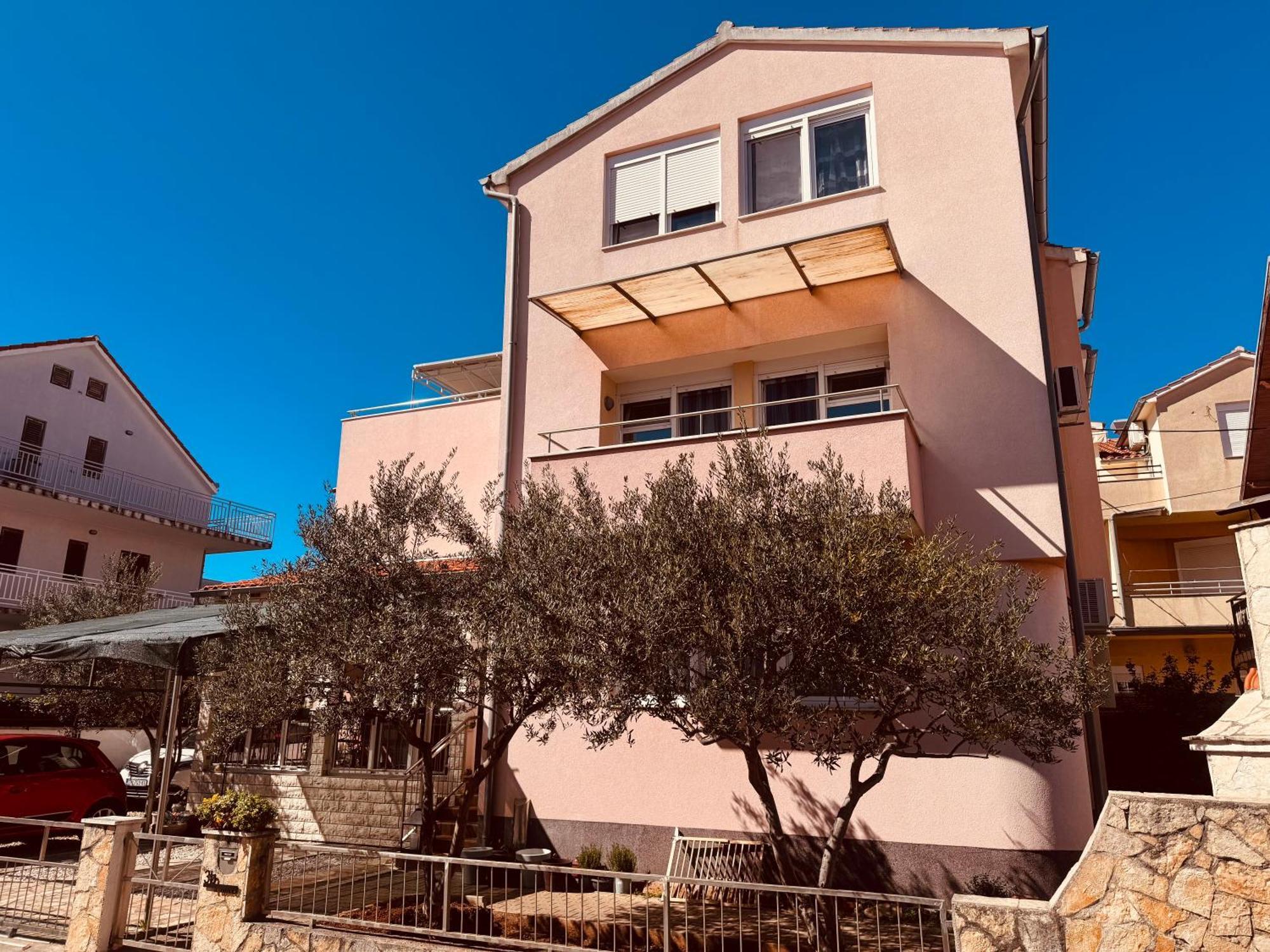 Hope Apartments Vodice Bagian luar foto